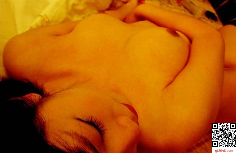 陰毛剃光光  (12P)