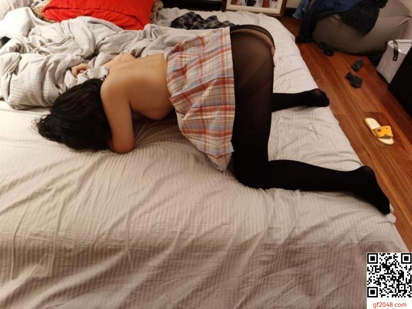 女大学生[10P]