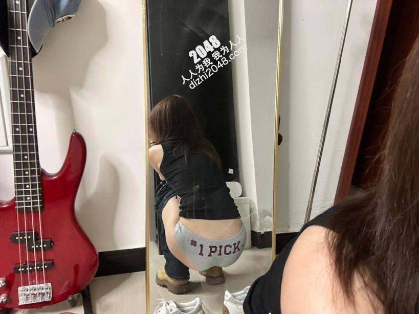 独居妹子的乐趣［30P]