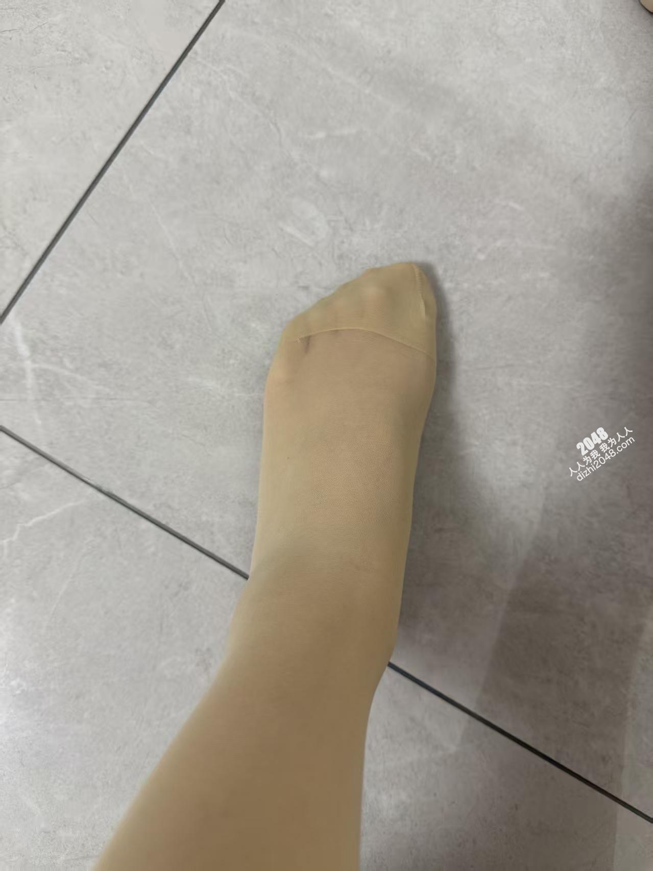 杨铃玉 肉丝玉足包臀裙【66P】