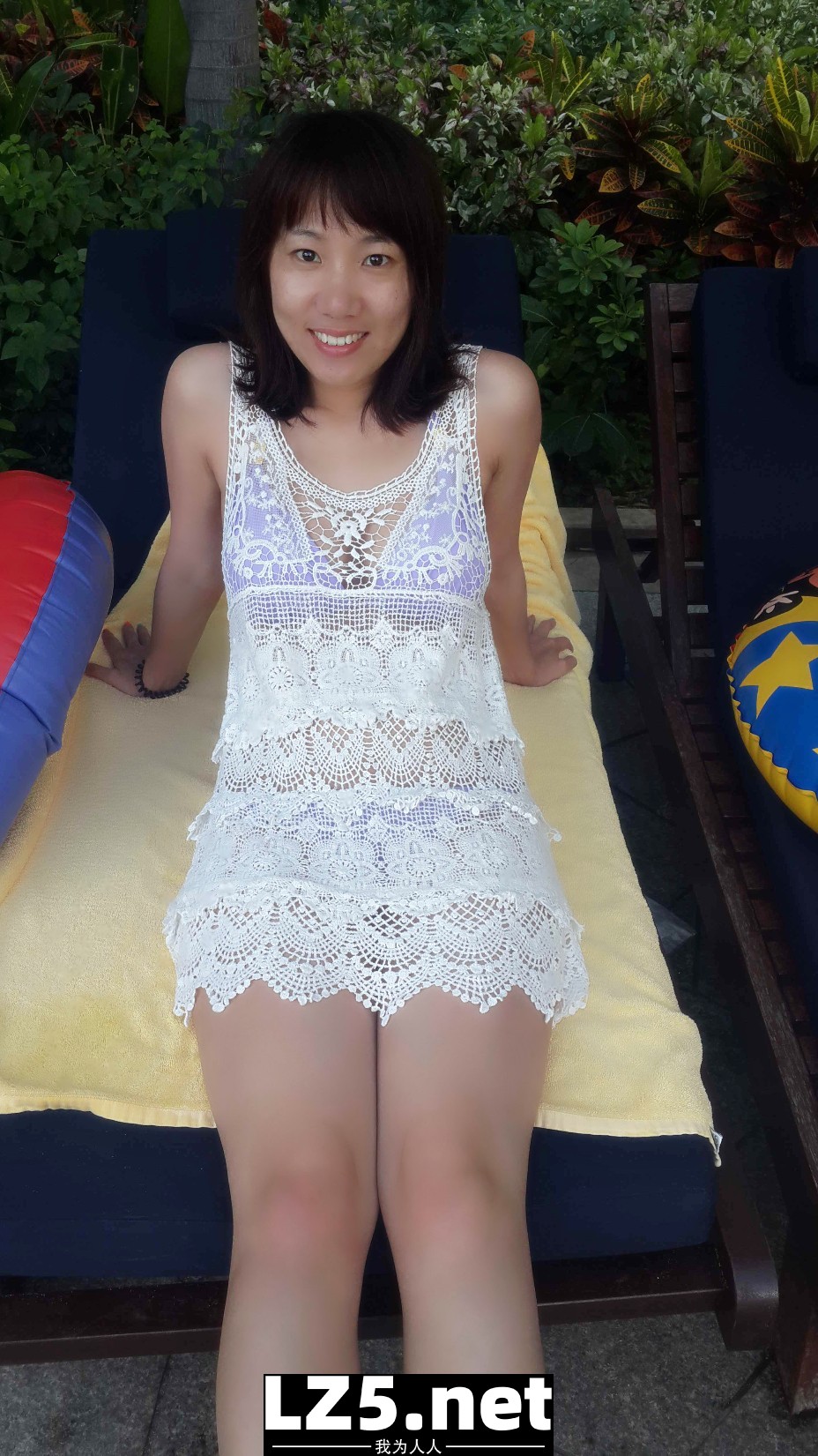 美豔人妻劉珊,云盤海量私拍流出,十年淫片見證嬌娃騷化曆程  (438P)