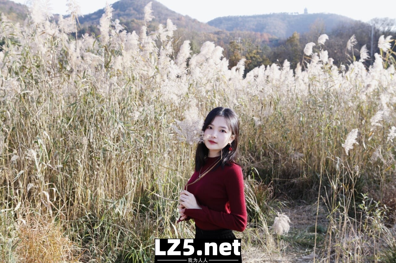 [自拍] 不為人知的反差女  (22P)