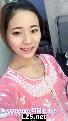 反差  叶佳文