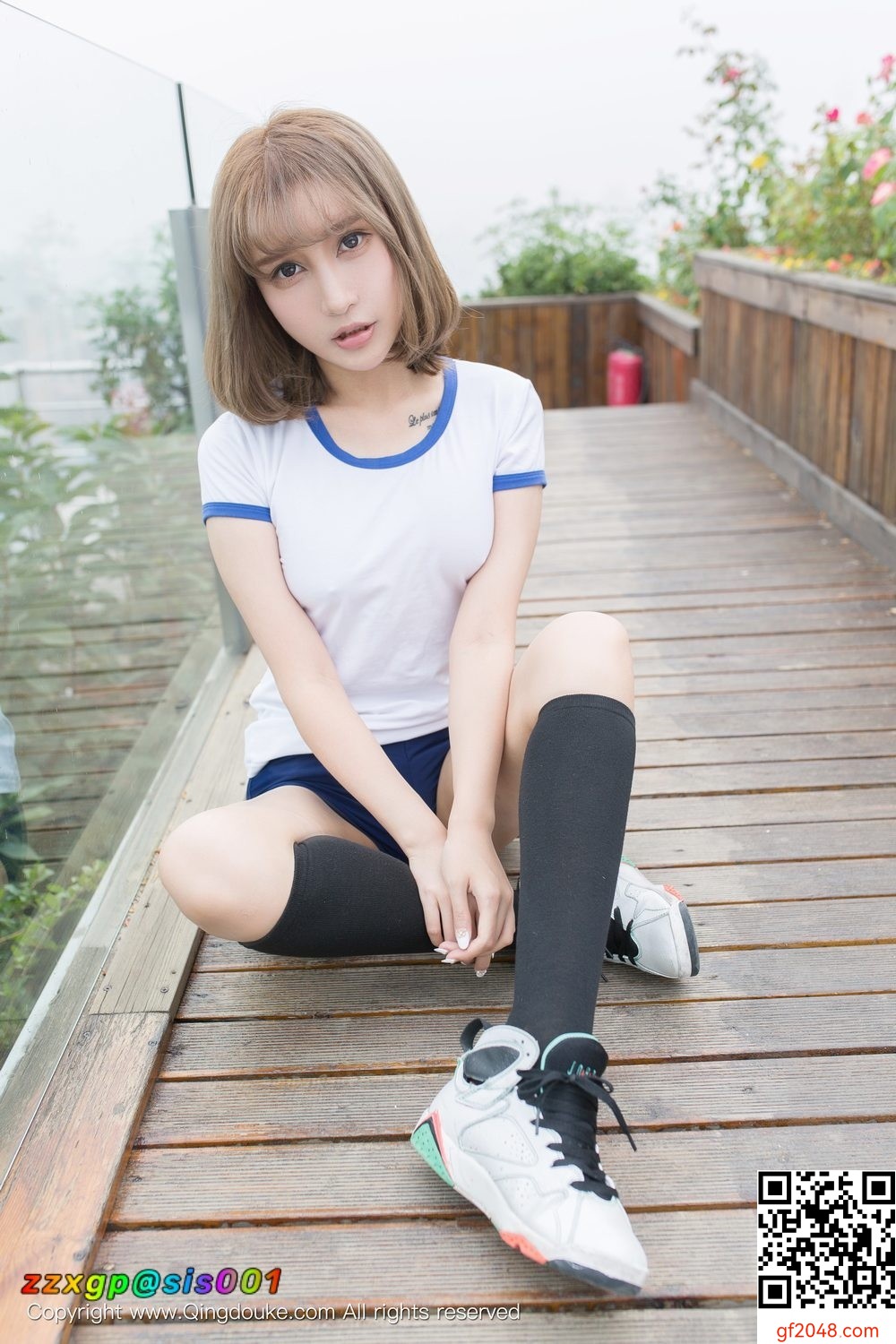 美腿秀12196[青豆客]2016.12.02 米诺 [56P]