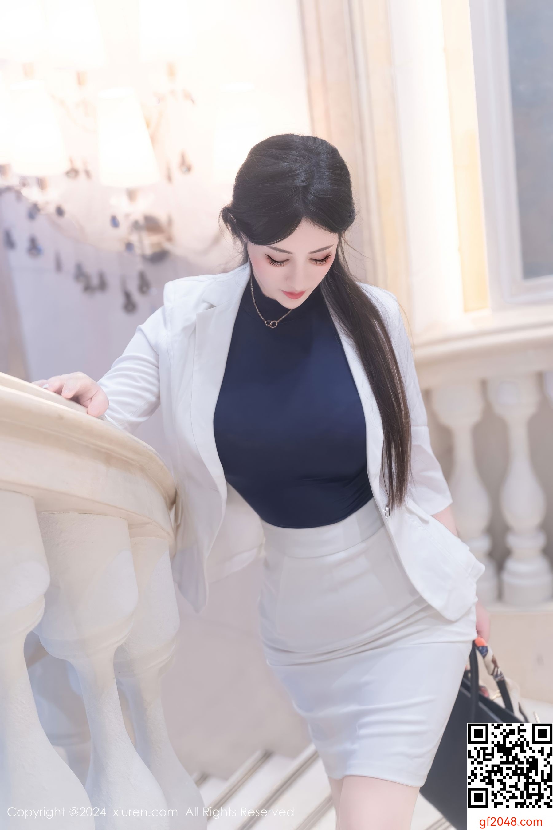 【达人组出品】[秀人网XiuRen] No.9319 诗诗kiki[98P]