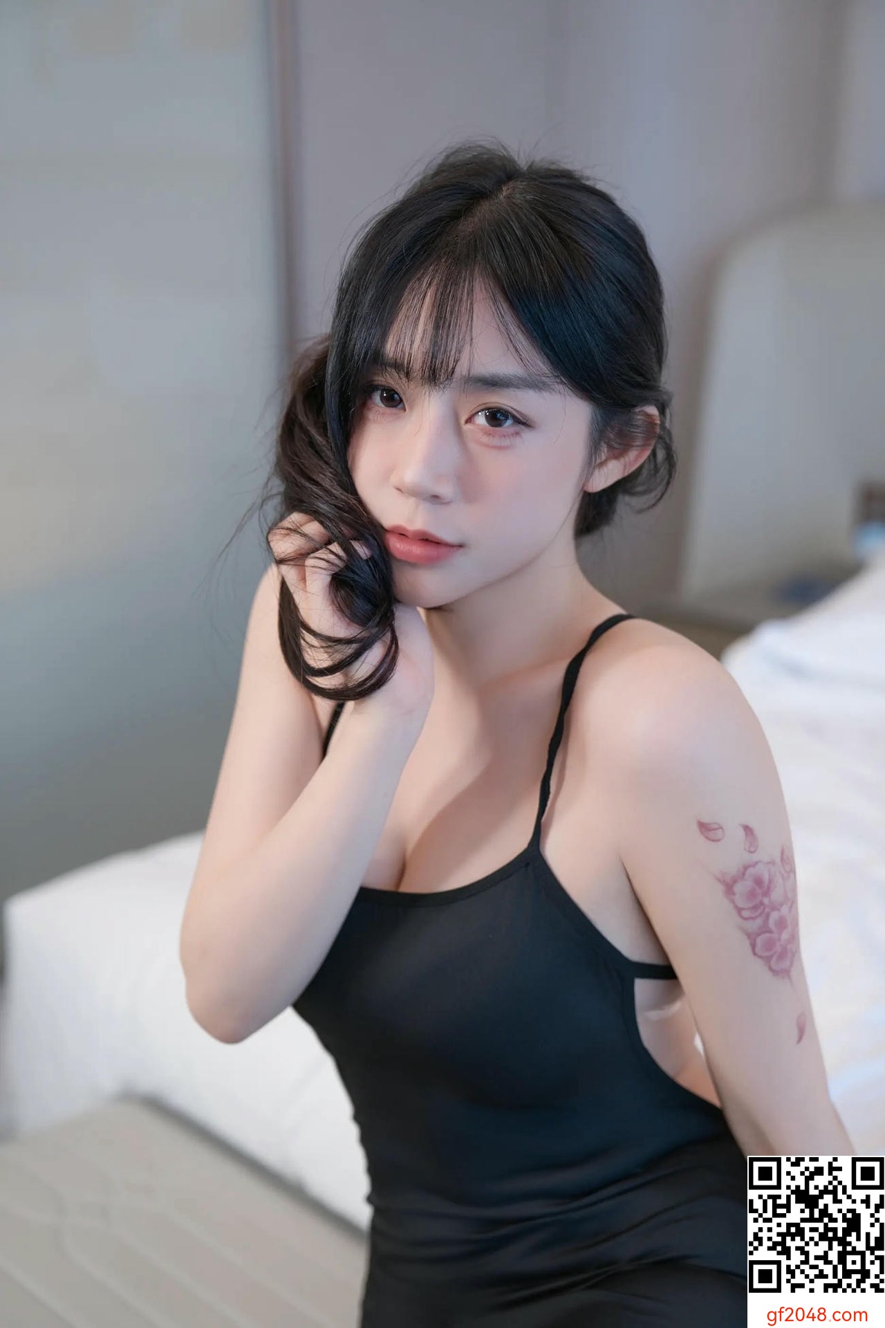 【網路收集系列】YITUYU .. 慵懶與魅惑交織 一元同學Jodie【72P】
