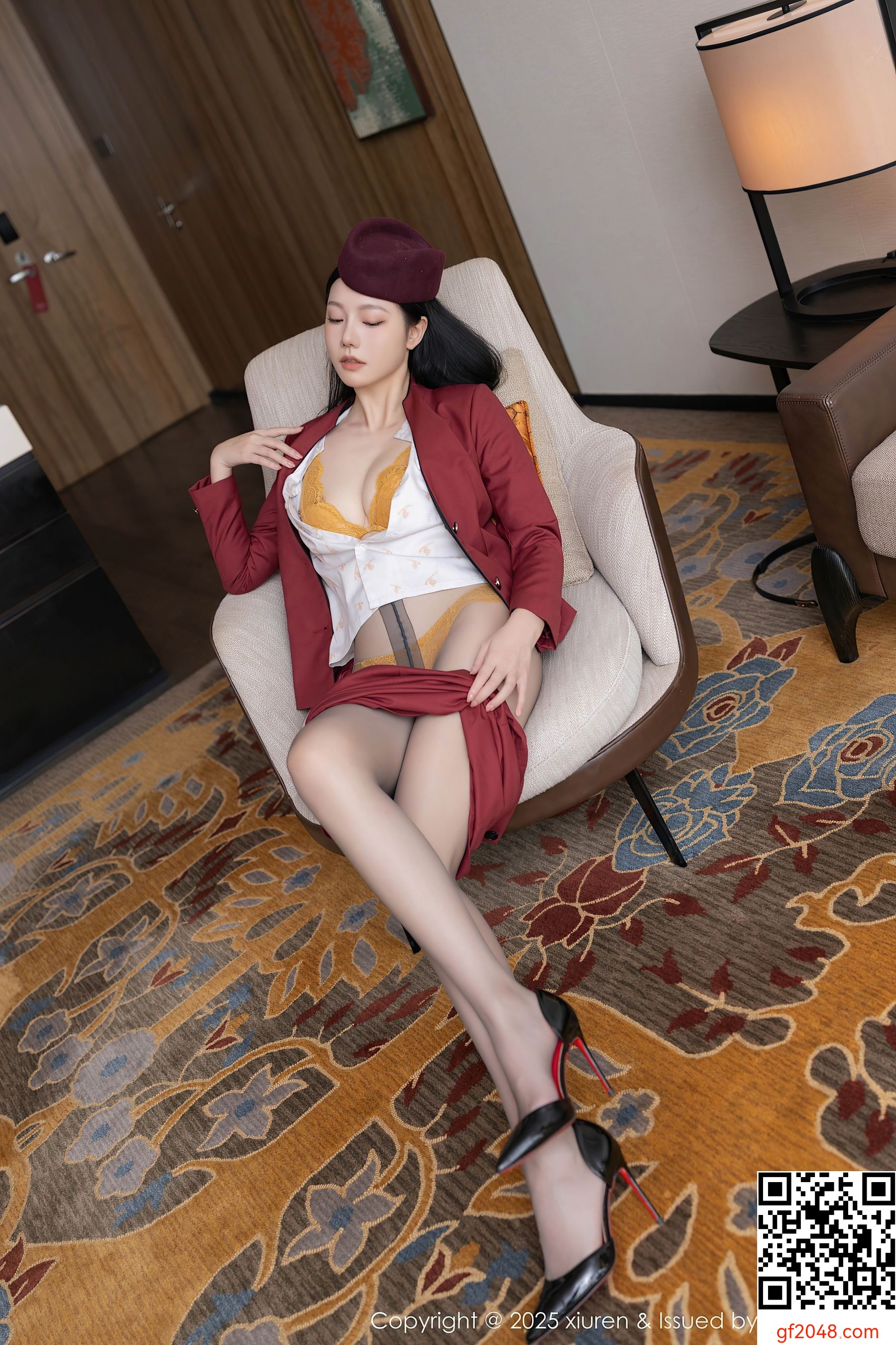 [XiuRen秀人网] No.10333 安然anran 空姐制服
