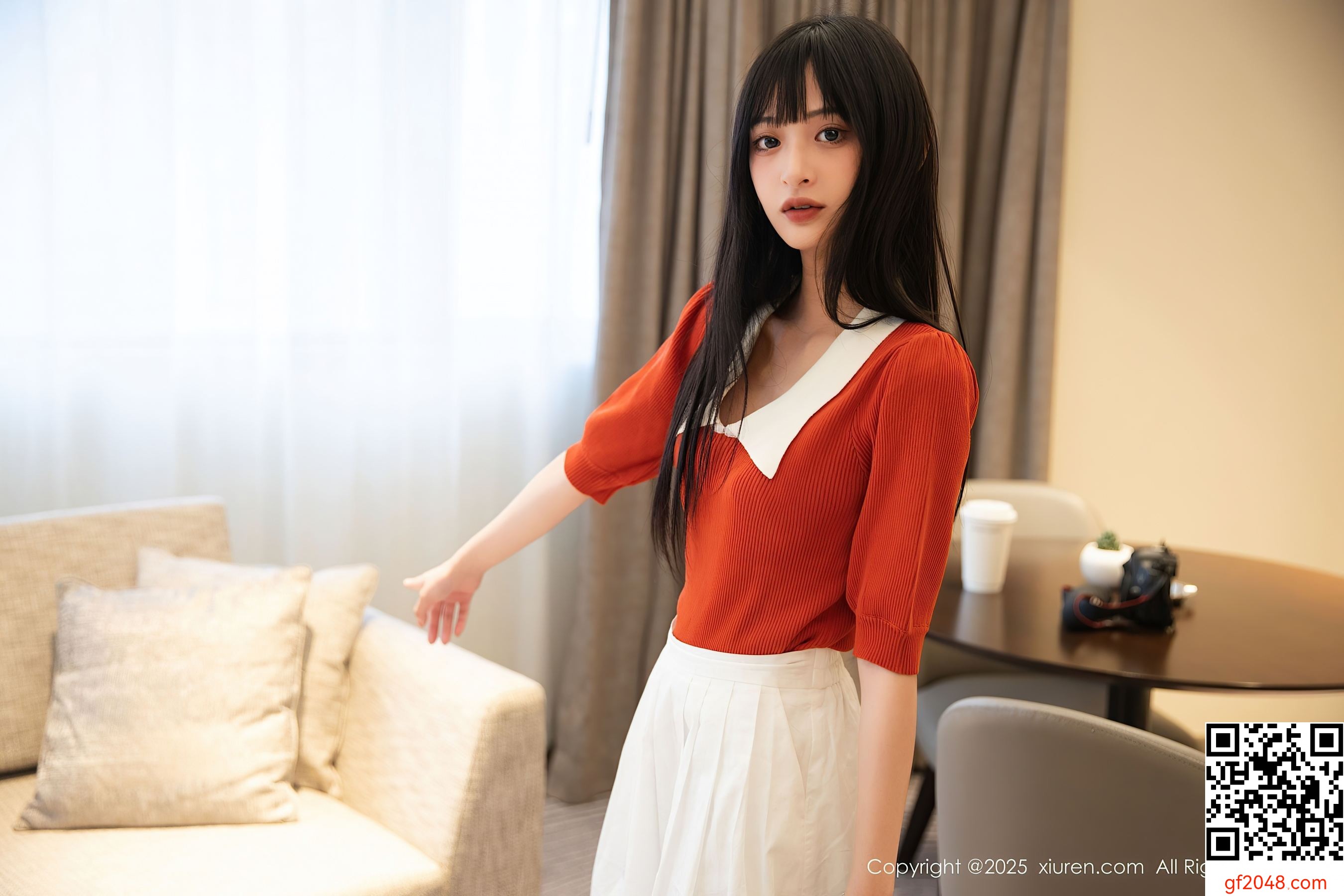 [XiuRen秀人网] No.10247 茂木希子 橙色T恤
