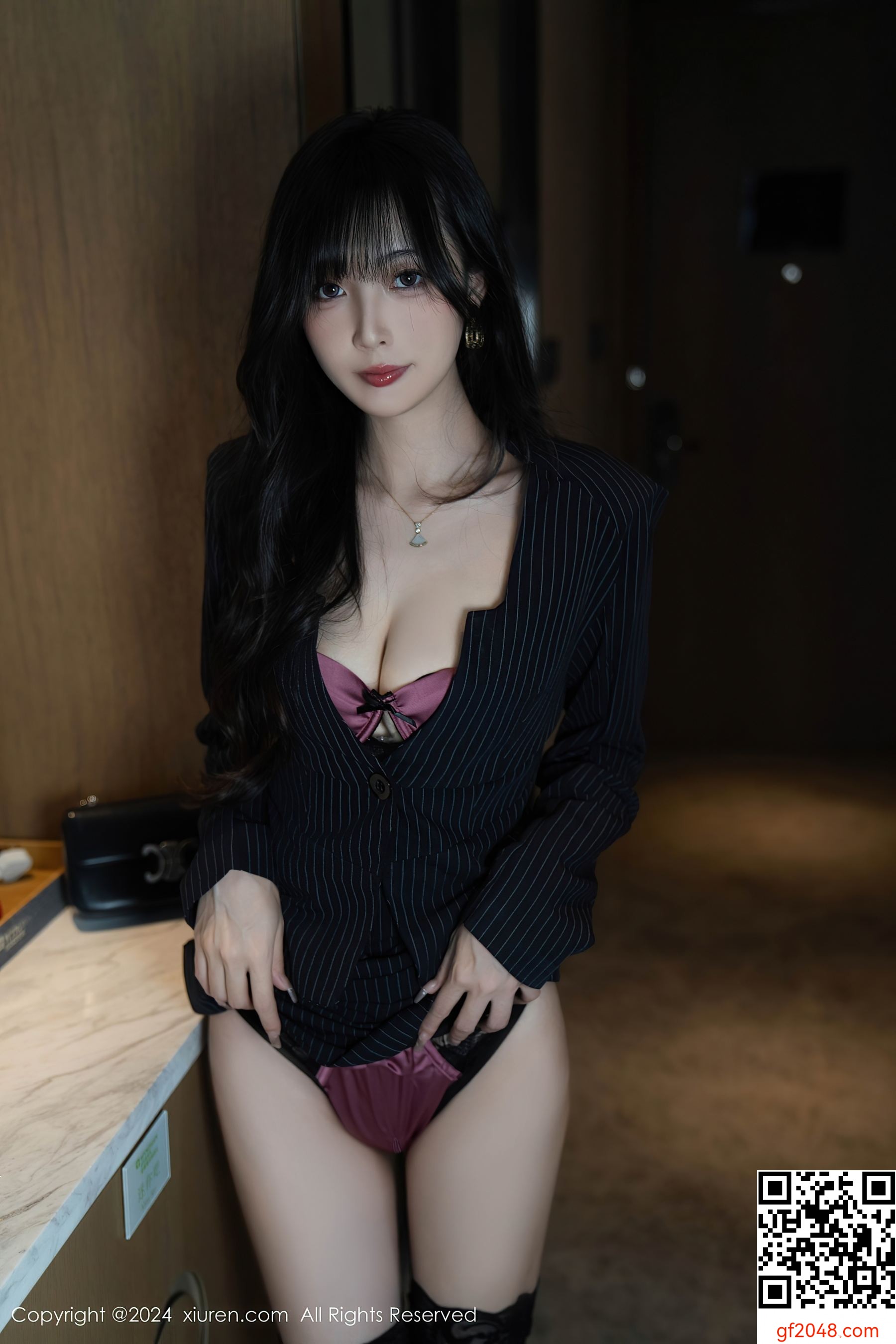 [XiuRen秀人网] No.9186 林星阑 黑丝美腿