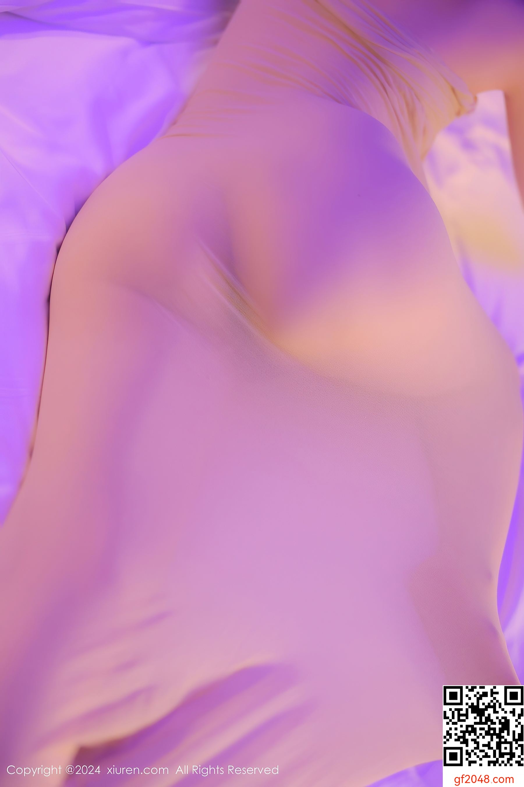 [XiuRen秀人网] No.9073 袁圆 丝袜美腿