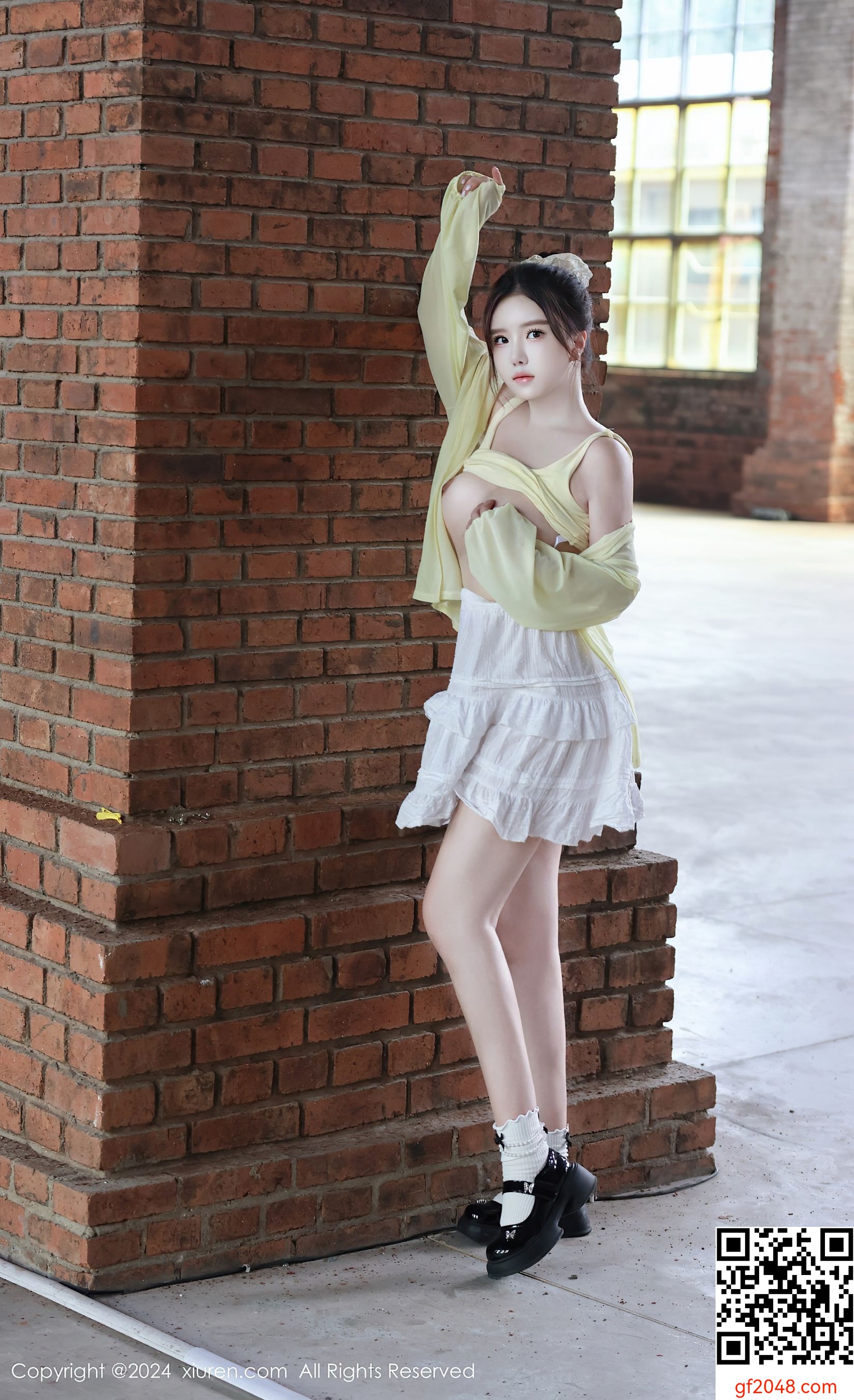 [XiuRen秀人网] No.9024 小薯条nienie 美乳性感