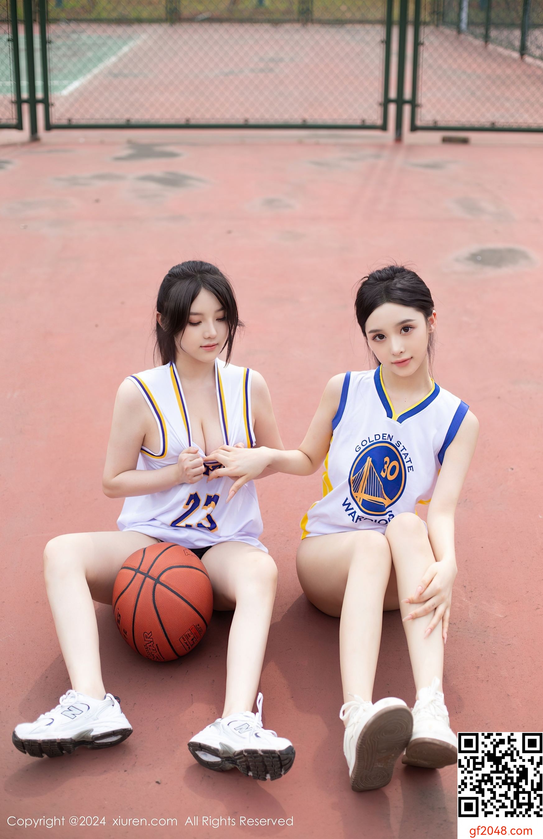[XiuRen秀人网] No.8744 豆瓣酱 美女性感