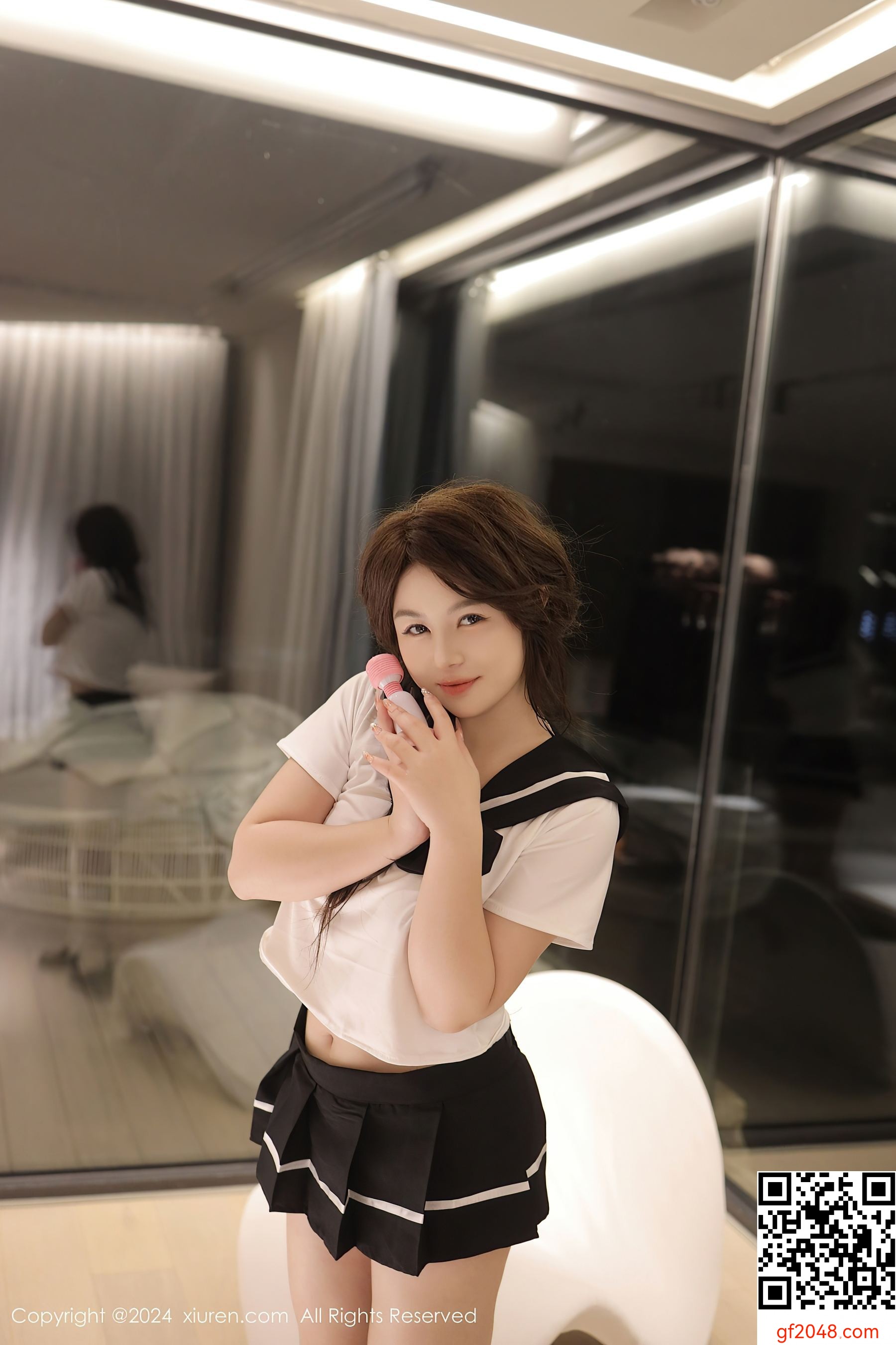 [XiuRen秀人网] No.8229 沈思怡 美臀性感