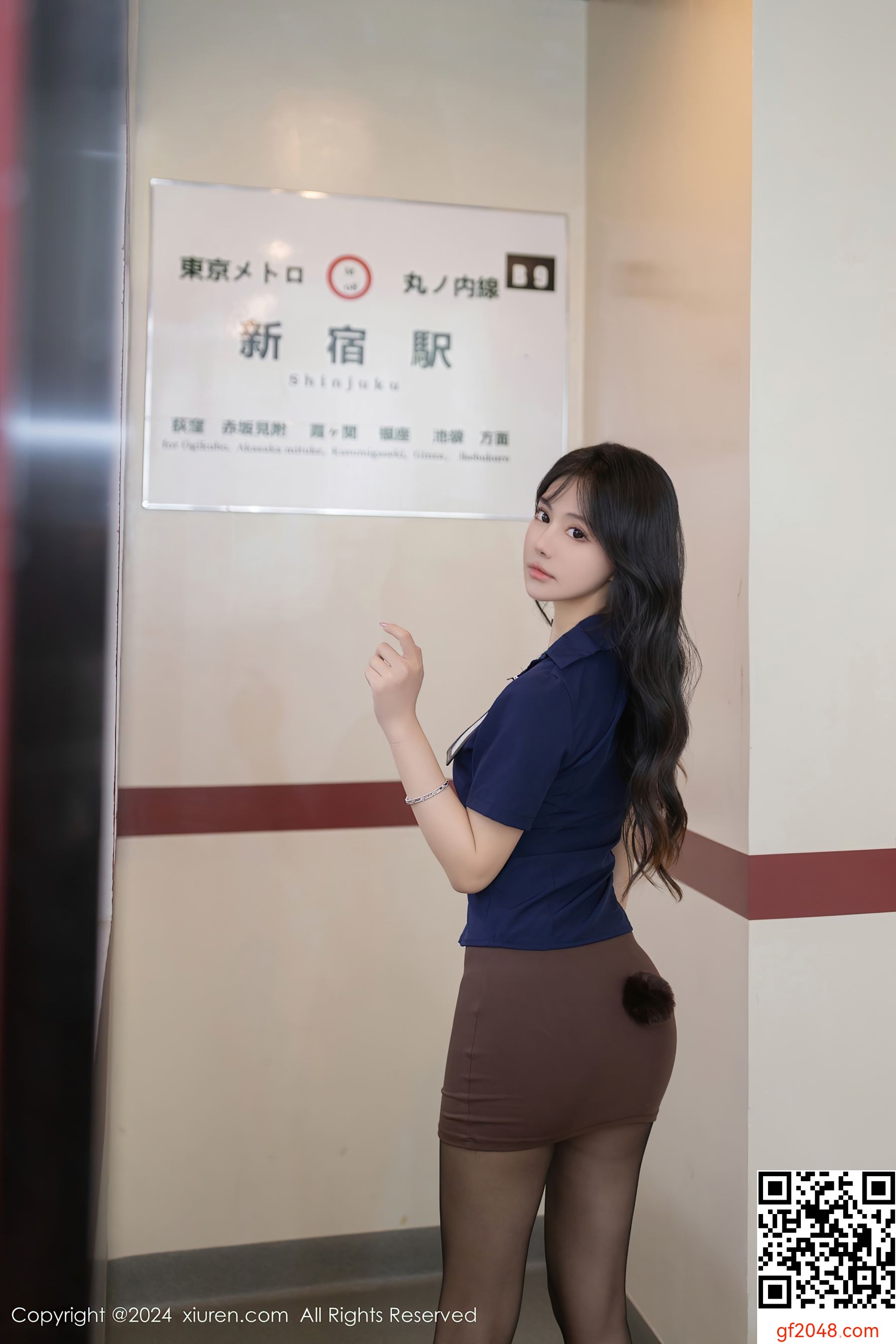 [XiuRen秀人网] No.8167 幼幼 黑丝美腿