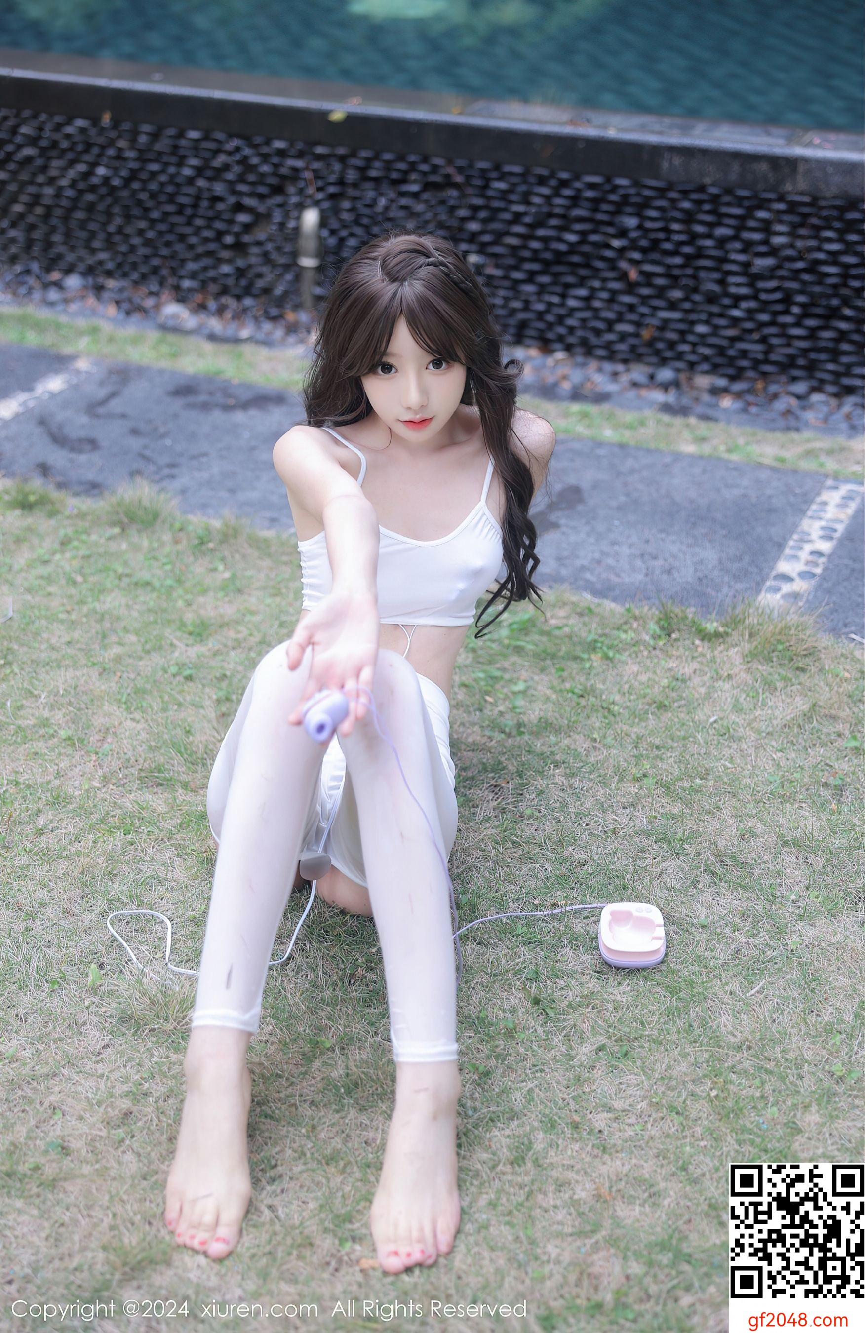 [XiuRen秀人网] No.8132 桃妖夭 新人美腿