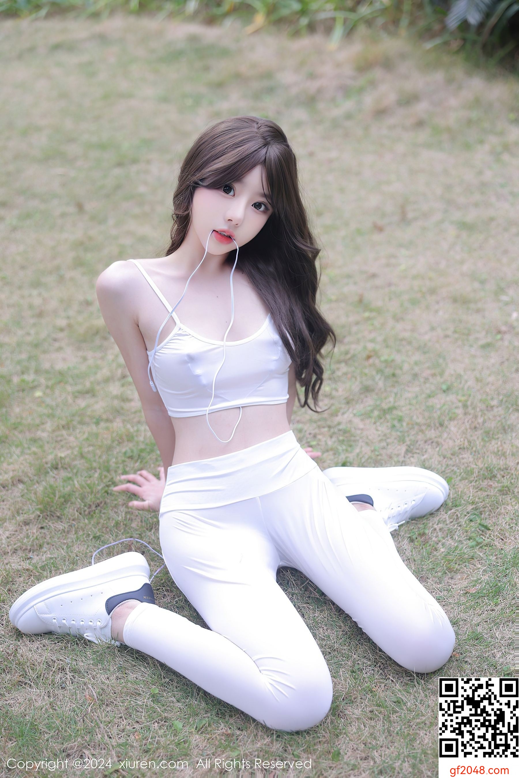 [XiuRen秀人网] No.8132 桃妖夭 新人美腿