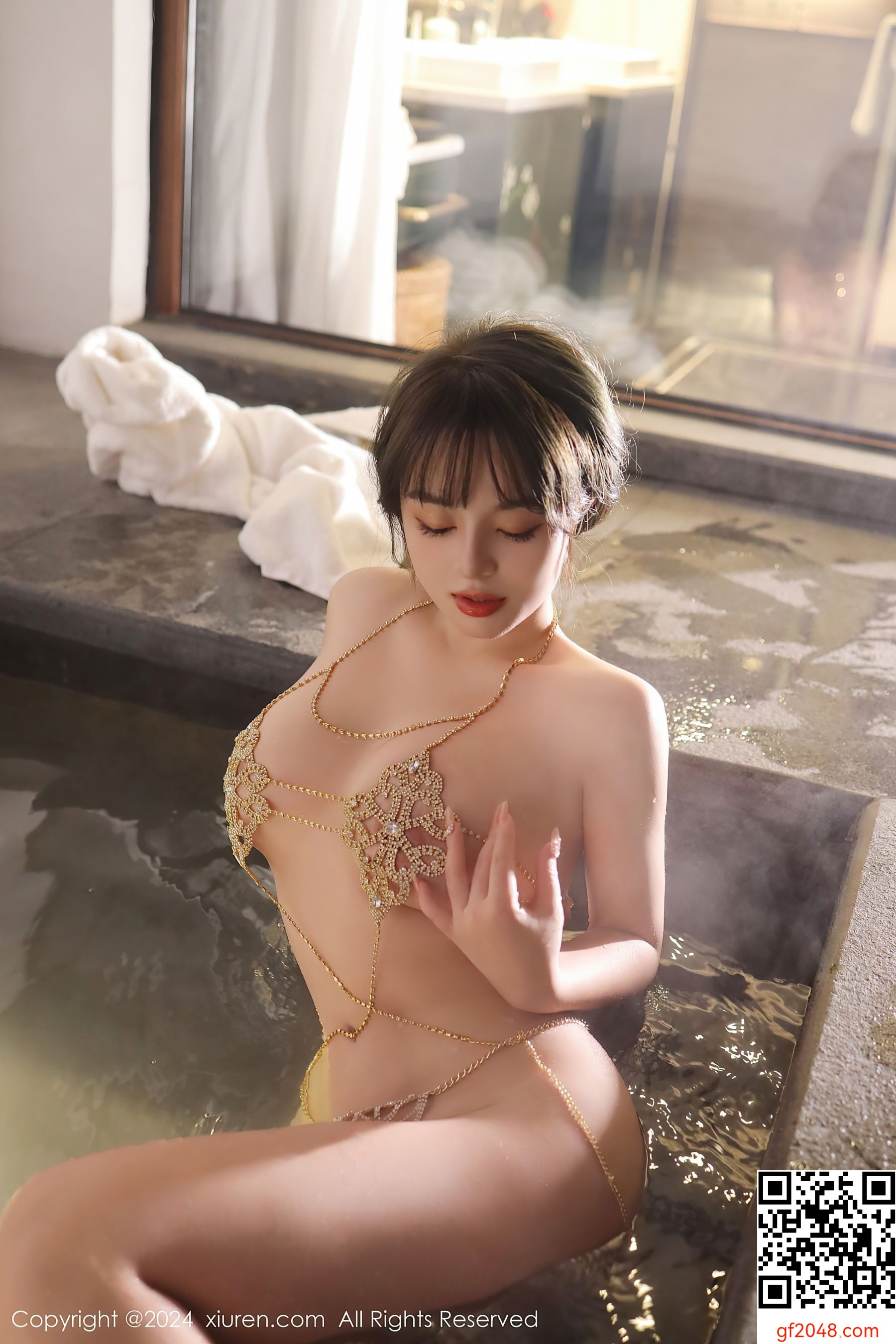 [XiuRen秀人网] No.8075 沈思怡 丰腴美臀