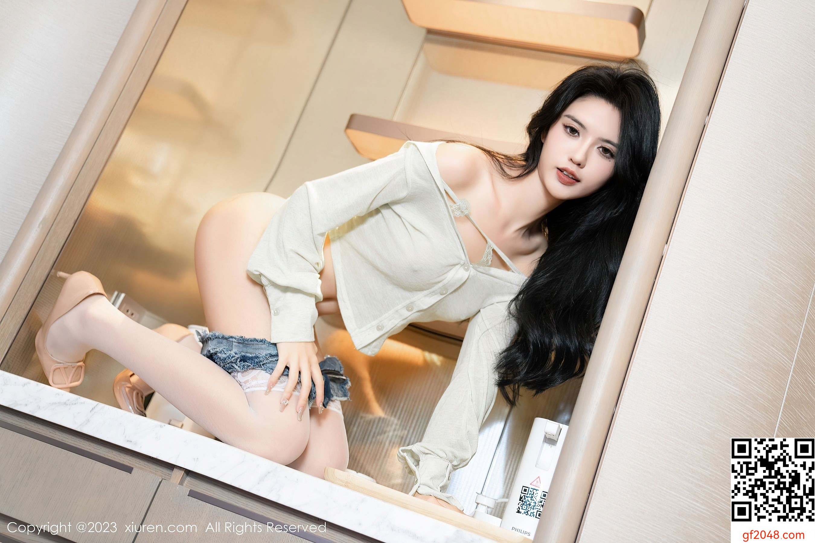 [XiuRen秀人网] No.7874 浅浅Danny 丝袜美腿