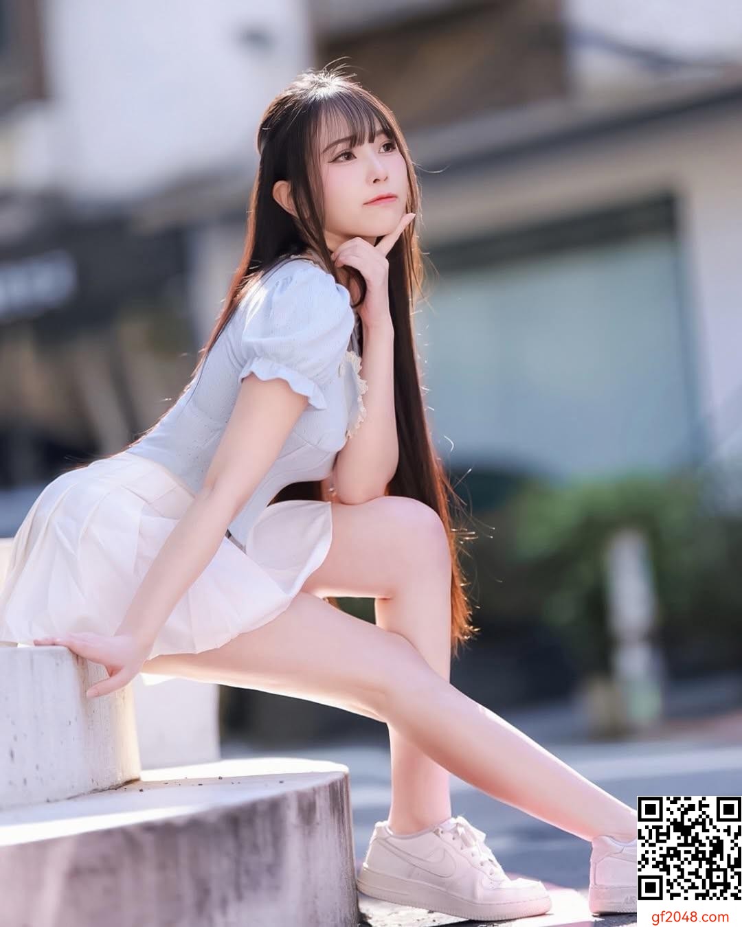 「Kiyomi 玹玹」可愛容顏搭配誘人曲線 (10P)