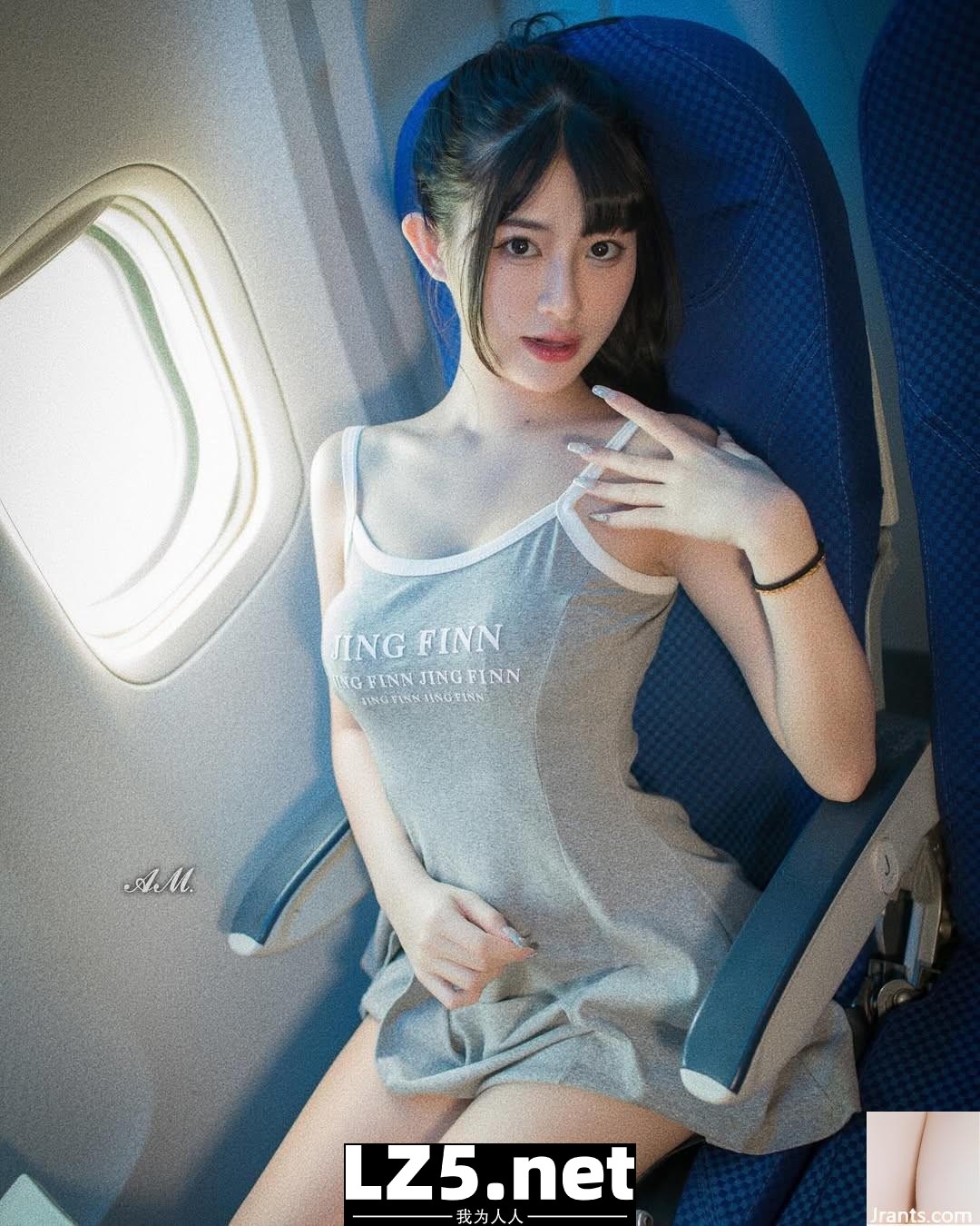「又心」亮眼外型加上姣好身材讓人越看越著迷 (10P)