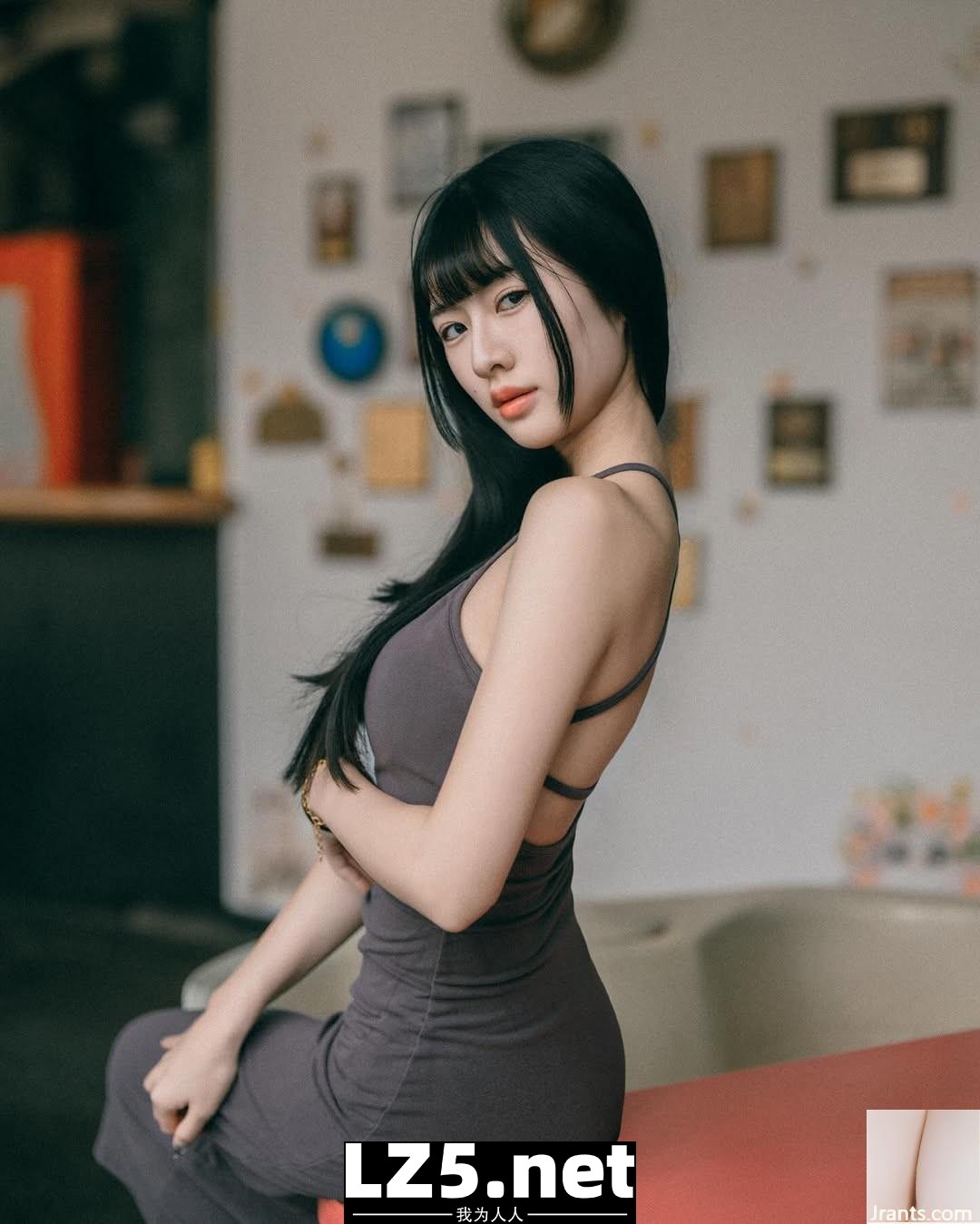 「又心」亮眼外型加上姣好身材讓人越看越著迷 (10P)
