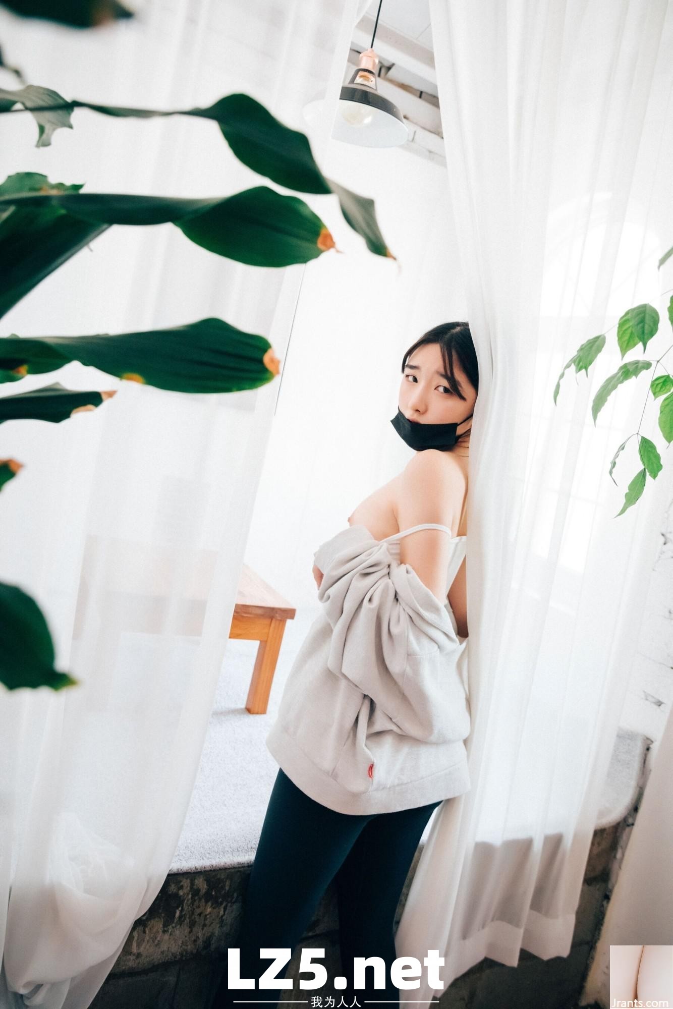 [套圖]  [Loozy] Sonson《Yano date》 (114P)
