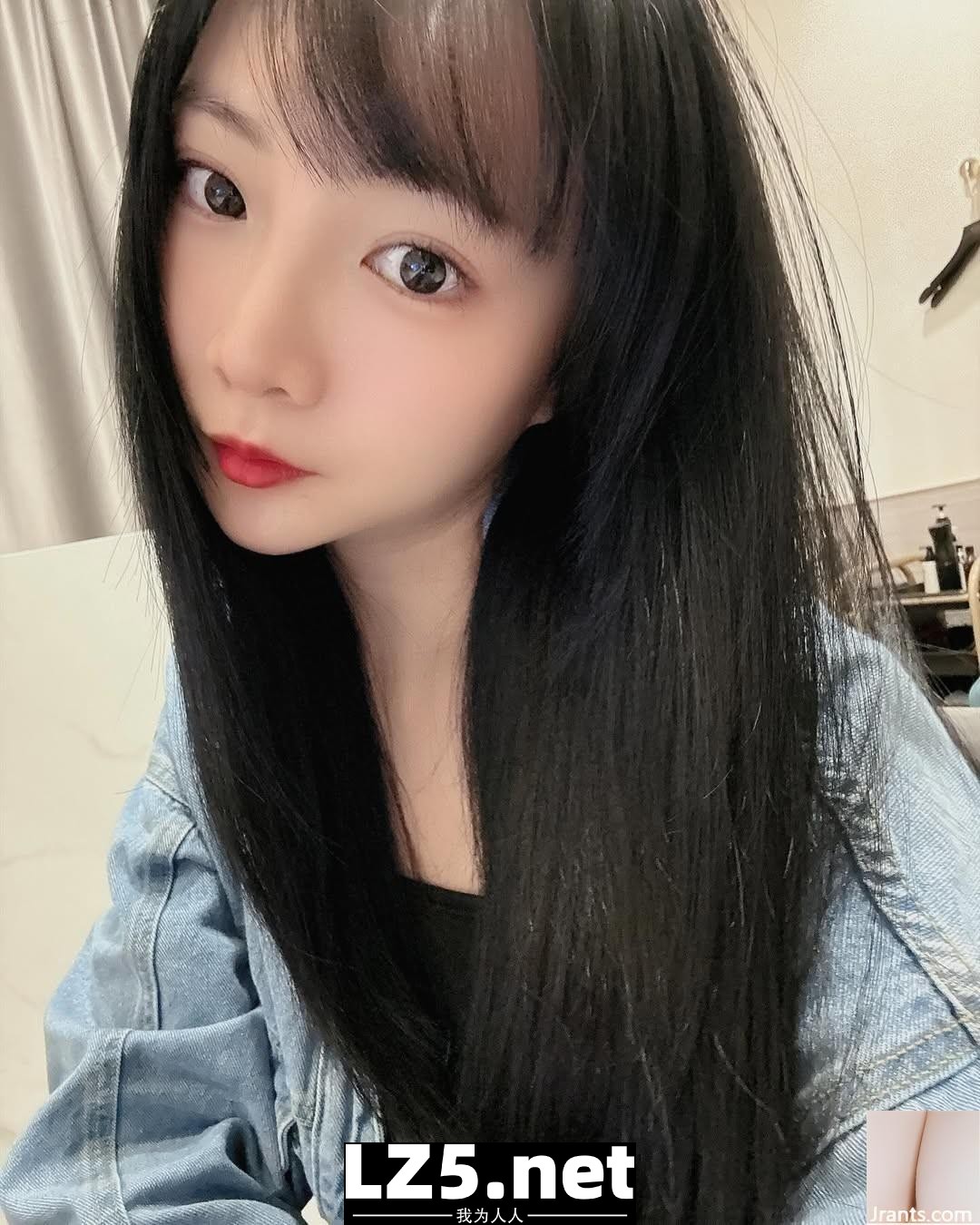 「徐柑仔」飽滿肉體火辣展現最色氣的一面 (10P)