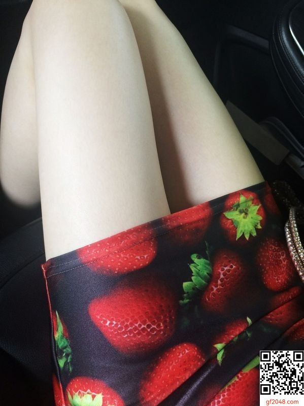 大雞巴後入蜜桃臀